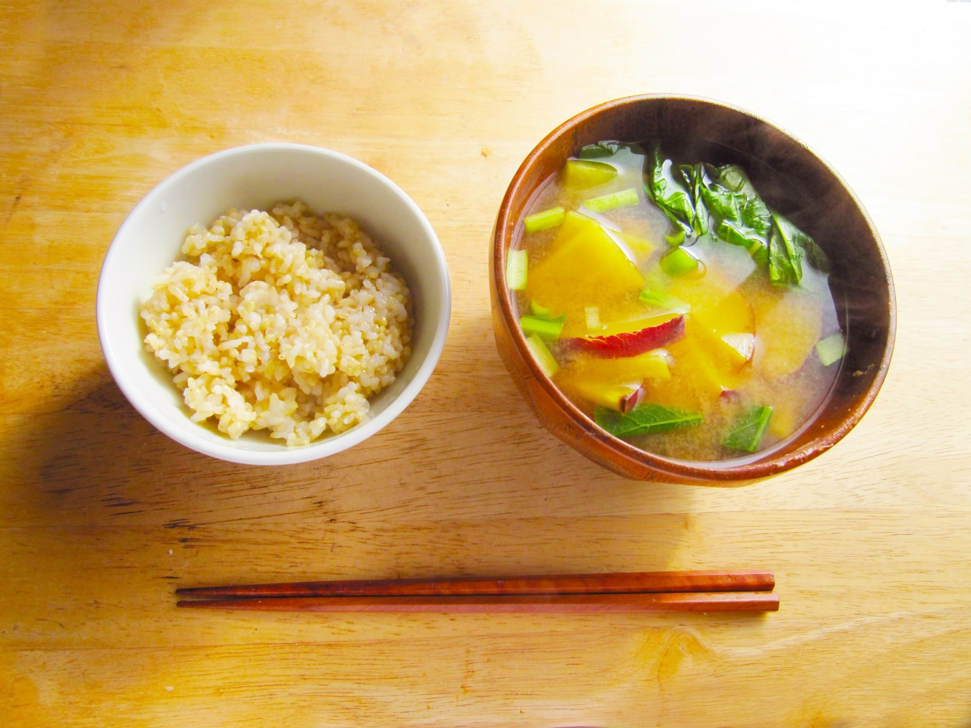 和の基本ご飯と味噌汁の最高に美味しい昔の知恵